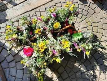 Festgottesdienst mit Kräuterweihe
